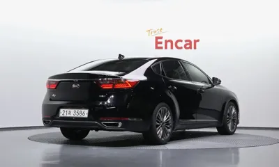 Kia K7 2016, 191799 км, за 5054.48 USD