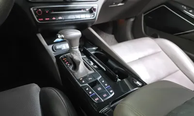 Kia K7 2016, 191799 км, за 5054.48 USD - фото 9