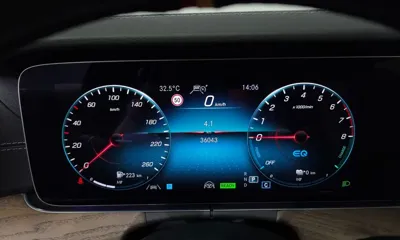 Mercedes-Benz E-Class 2022, 36043 км, за 29680.08 USD - фото 8