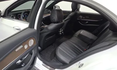 Mercedes-Benz E-Class 2022, 36043 км, за 29680.08 USD - фото 12