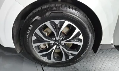 Kia Canival 2023, 89164 км, за 16576.73 USD
