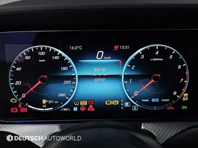 Mercedes-Benz E-Class 2021, 40941 км, за 26855.65 USD - фото 8