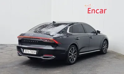 Hyundai Grandeur 2020, 142208 км, за 10234.55 USD