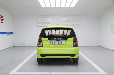 Kia Morning 2011, 135701 км, за 1758.96 USD