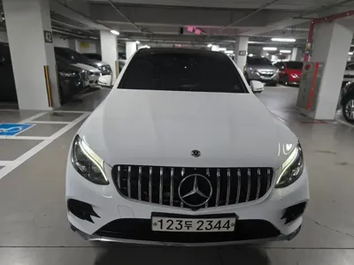 Mercedes-Benz GLC-Class 2019, 62563 км, за 22768.69 USD