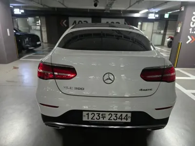 Mercedes-Benz GLC-Class 2019, 62563 км, за 22768.69 USD