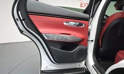 Genesis GV70 2022, 77587 км, за 25052.9 USD - фото 25