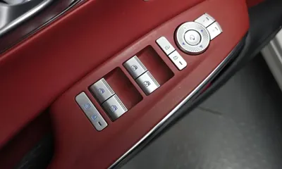 Genesis GV70 2022, 77587 км, за 25052.9 USD - фото 27