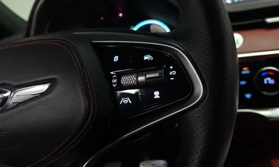 Genesis GV70 2022, 77587 км, за 25052.9 USD - фото 35
