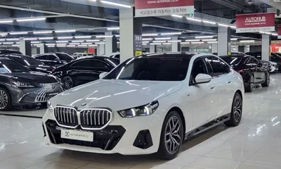 BMW 5-Series · 2024 год