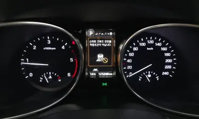 Hyundai Santafe 2017, 125296 км, за 9311.71 USD - фото 8