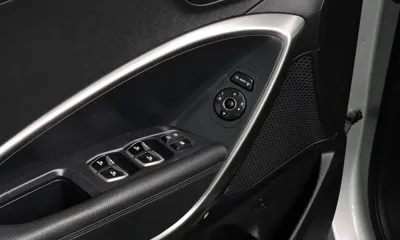 Hyundai Santafe 2017, 125296 км, за 9311.71 USD - фото 17