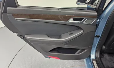 Genesis G80 2018, 81202 км, за 12793.75 USD - фото 25