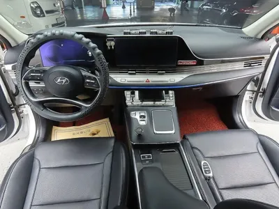 Hyundai Grandeur 2021, 121058 км, за 12289.39 USD - фото 10