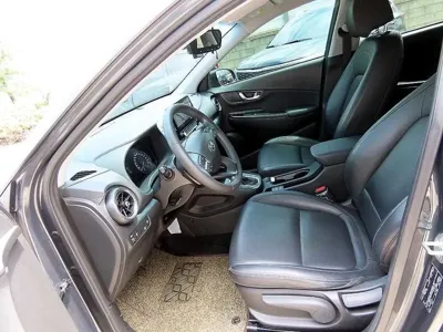 Hyundai Kona 2022, 130892 км, за 11093.61 USD