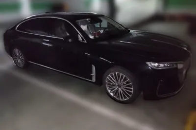 Hongqi H9 2020, 83000 км, за 22195 USD