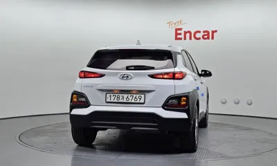 Hyundai Kona 2020, 54656 км, за 11065.82 USD
