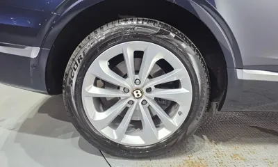 Bentley Bentayga 2019, 37935 км, за 78705.53 USD