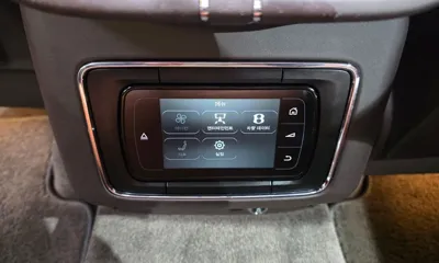 Bentley Bentayga 2019, 37935 км, за 77999.03 USD - фото 36