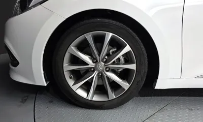 Hyundai Grandeur 2015, 208178 км, за 3931.99 USD