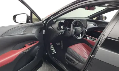 Lexus RX 2024, 8420 км, за 69607.14 USD - фото 10