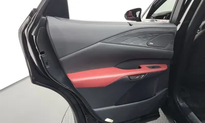 Lexus RX 2024, 8420 км, за 69607.14 USD - фото 25