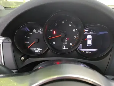 Porsche Macan 2018, 45500 км, за 22486.72 USD - фото 14