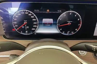 Mercedes-Benz E-Class 2020, 143600 км, за 29308 USD - фото 14