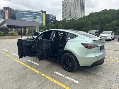 Tesla Model Y 2021, 149500 км, за 19975.21 USD - фото 7