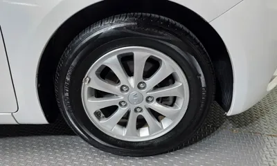 Kia K3 2015, 130339 км, за 4269.57 USD