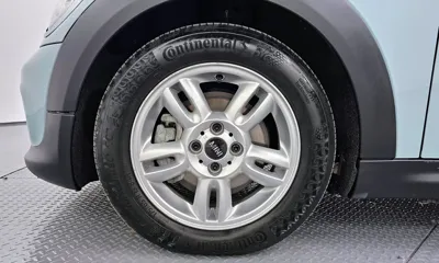 MINI Cooper 2013, 88744 км, за 2540.72 USD