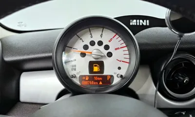 MINI Cooper 2013, 88744 км, за 2540.72 USD - фото 8