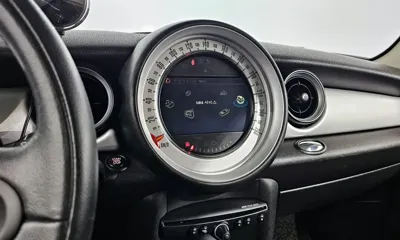 MINI Cooper 2013, 88744 км, за 2540.72 USD - фото 16