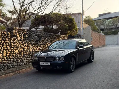 Jaguar XJR 2008, 260000 км, за 24093.24 USD