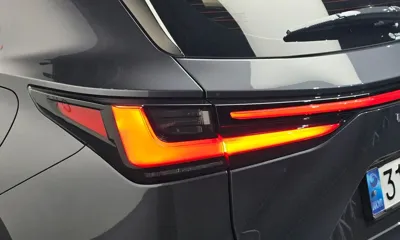 Lexus NX 2025, 22596 км, за 34973.66 USD - фото 23