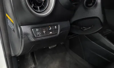 Kia K3 2021, 99173 км, за 8089.05 USD - фото 18