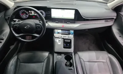 Hyundai Grandeur 2021, 54805 км, за 16930.38 USD - фото 7
