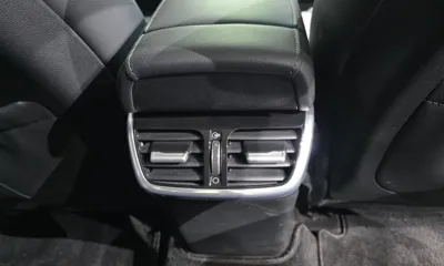 Hyundai Grandeur 2021, 54805 км, за 16930.38 USD - фото 30