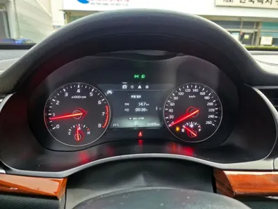 Kia K7 2017, 121475 км, за 8923.86 USD - фото 15