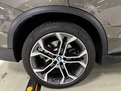 BMW X5 2024, 85000 км, за 565085.01 USD