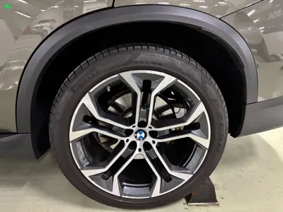 BMW X5 2024, 85000 км, за 561152.69 USD - фото 6