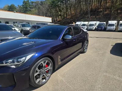 Kia Stinger 2020, 65000 км, за 15895.77 USD