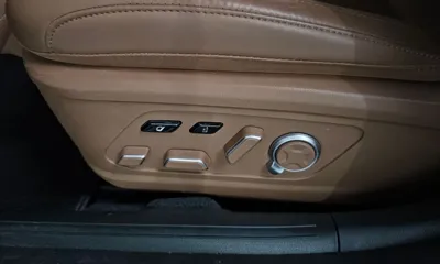 Hyundai Grandeur 2023, 84717 км, за 22144.38 USD - фото 27