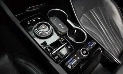 Kia K5 2020, 81687 км, за 15061.83 USD - фото 9