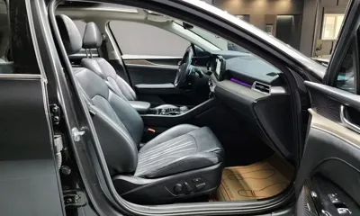 Kia K5 2020, 81687 км, за 15061.83 USD - фото 10