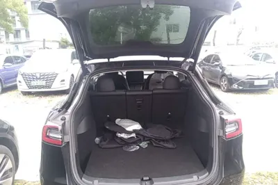 Tesla Model Y 2021, 63600 км, за 25512 USD - фото 22