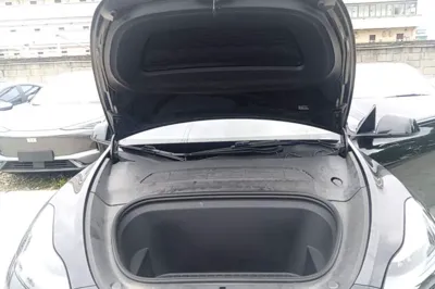 Tesla Model Y 2021, 63600 км, за 25512 USD - фото 24