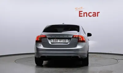 Volvo S60 2016, 246289 км, за 2637.5 USD