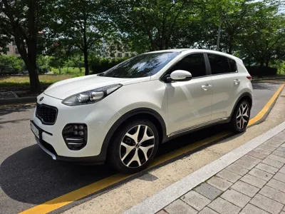 Kia Sportage 2017, 81998 км, за 6446.57 USD