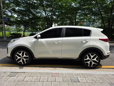Kia Sportage 2017, 81998 км, за 6446.57 USD